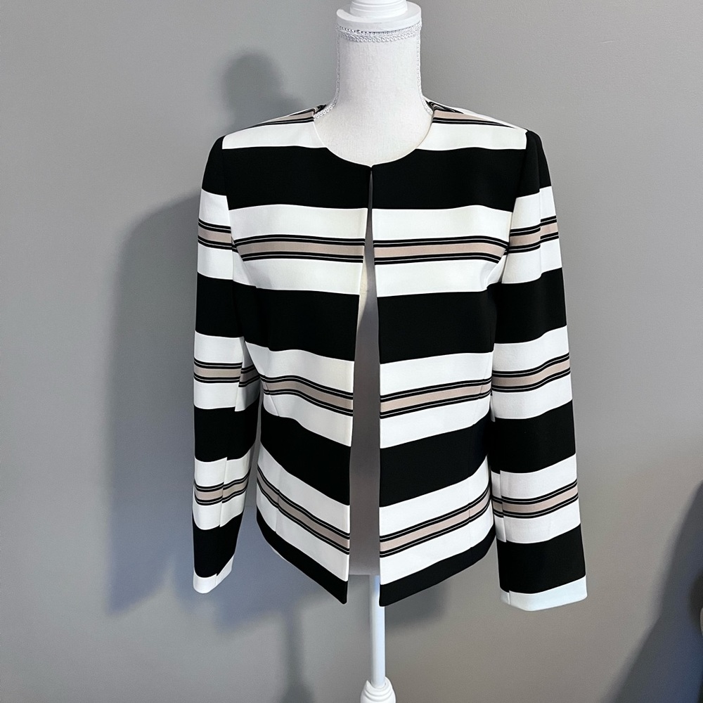 Tahari Womens Blazer Suit Jacket lined Size 8